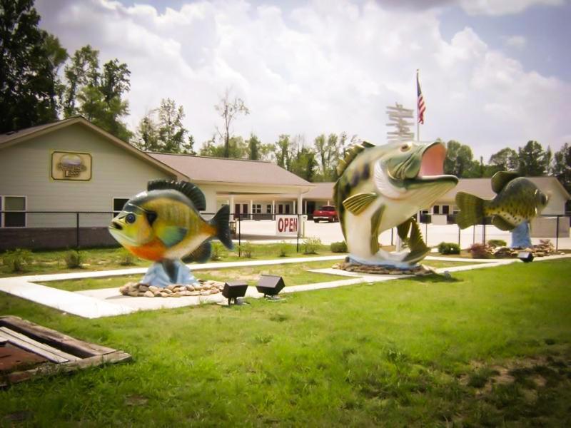 Weiss Lake Lodge Centre Bagian luar foto