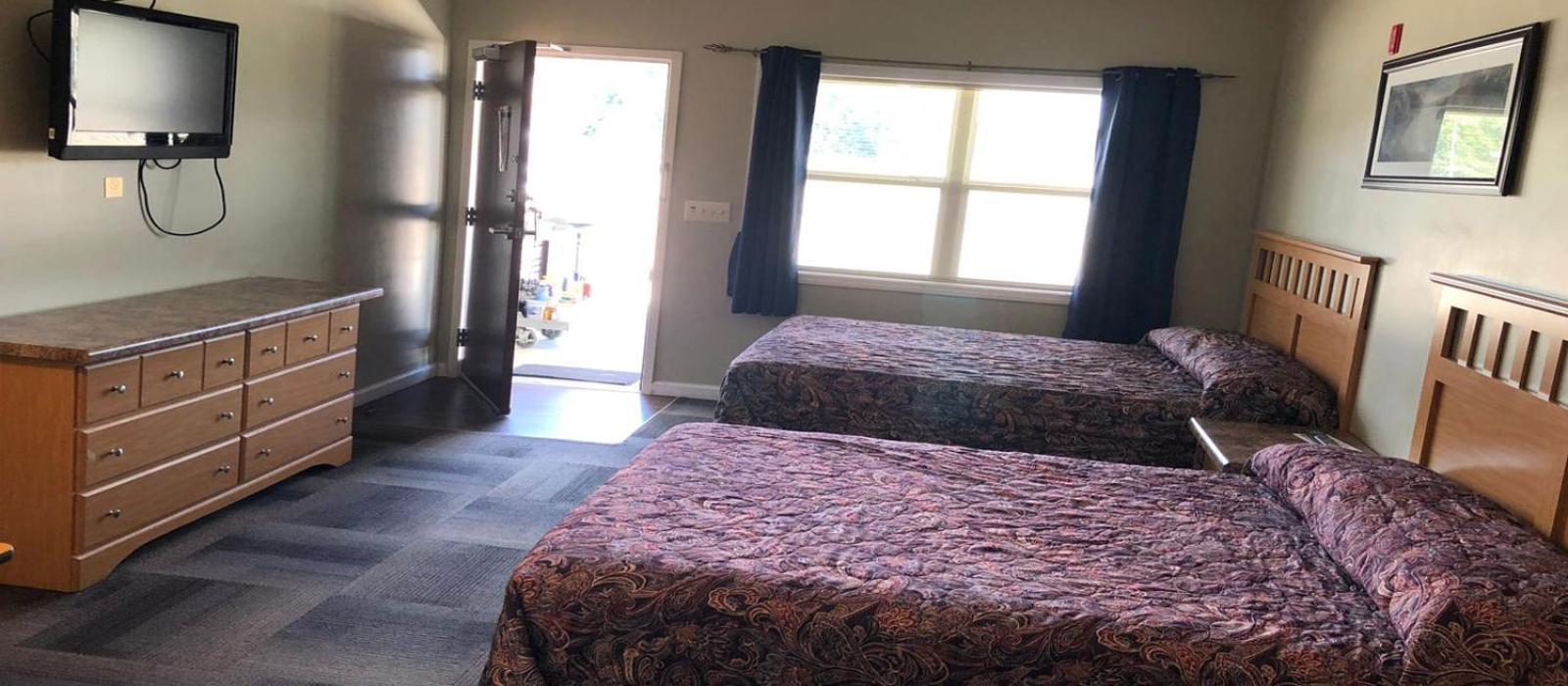 Weiss Lake Lodge Centre Bagian luar foto