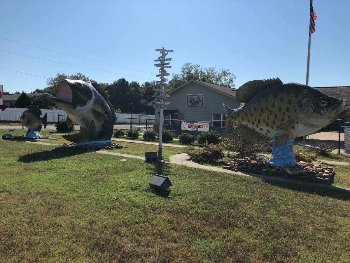 Weiss Lake Lodge Centre Bagian luar foto